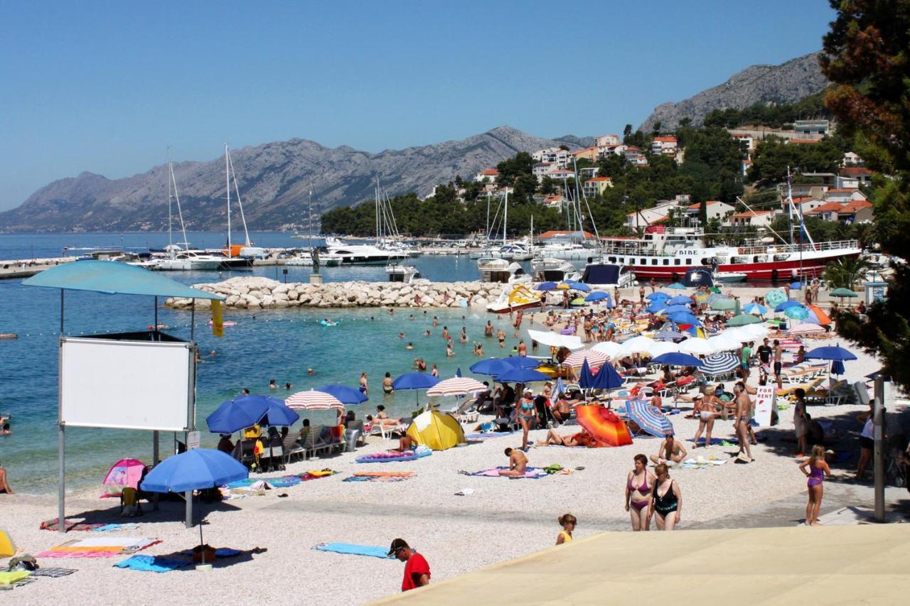 Family Friendly Apartments With A Swimming Pool Baska Voda, Makarska - 12442 ภายนอก รูปภาพ